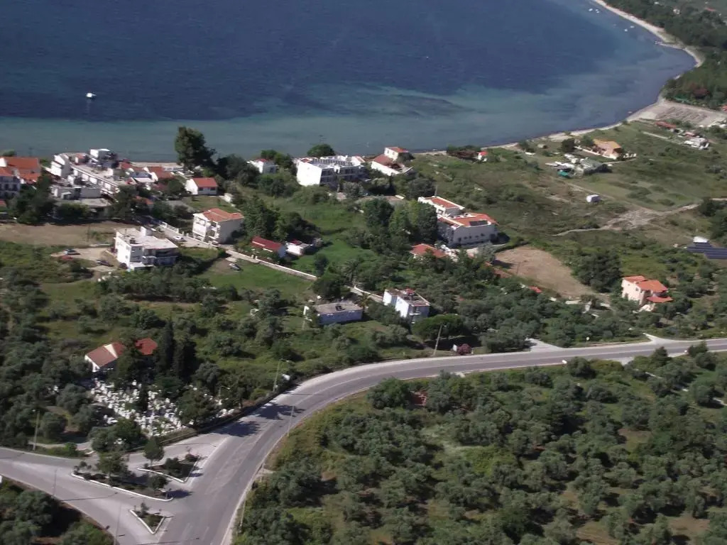 Pension Lakis