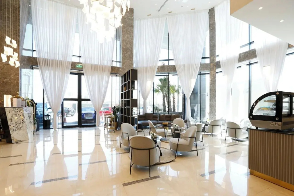 Freesia Hotel