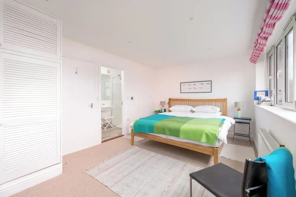 JOIVY Stylish flat between London Bridge