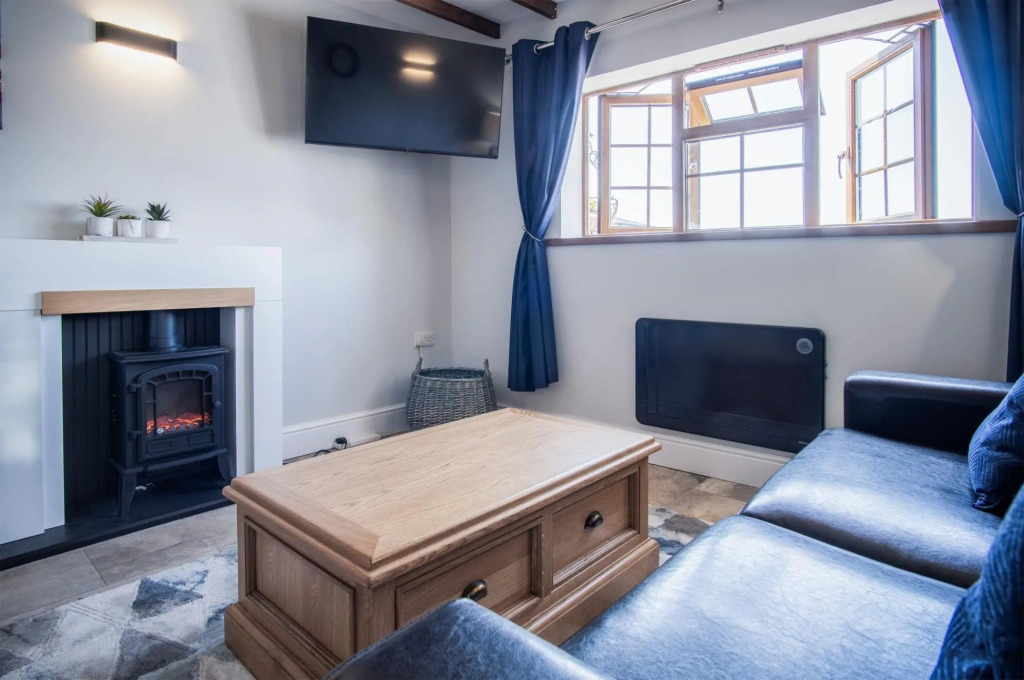 Honeysuckle Cottage - 1 Bedroom Cottage - Amroth