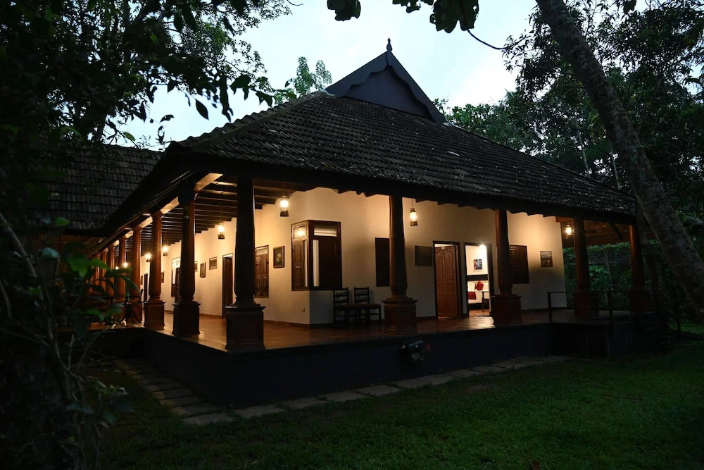 Marari Beach Palace