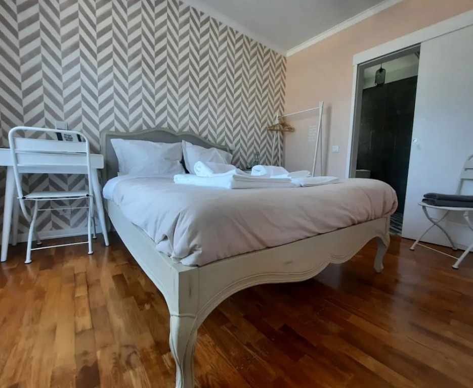Smiling Places - Guest House in Labruge
