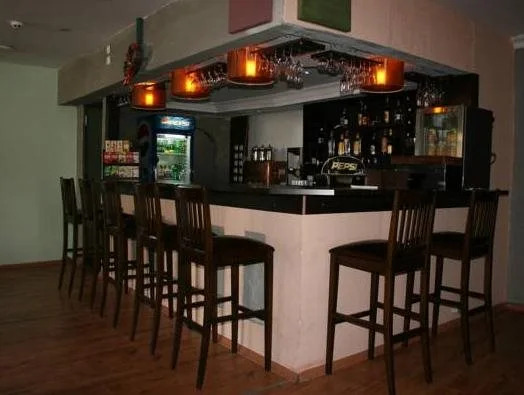 Uslan Hotel