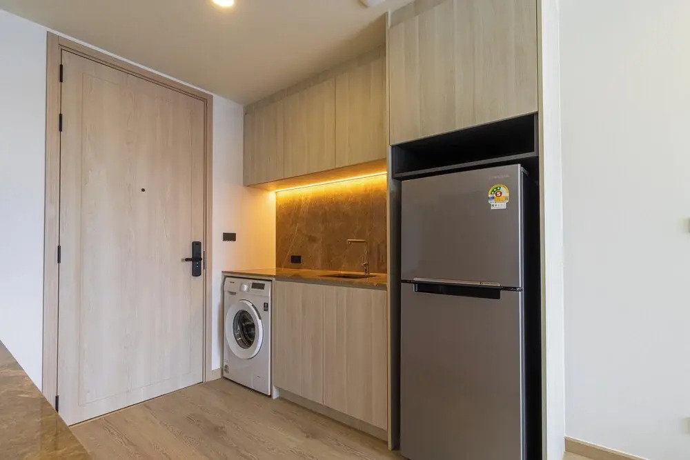New Condo Near Beach Prime Location C228