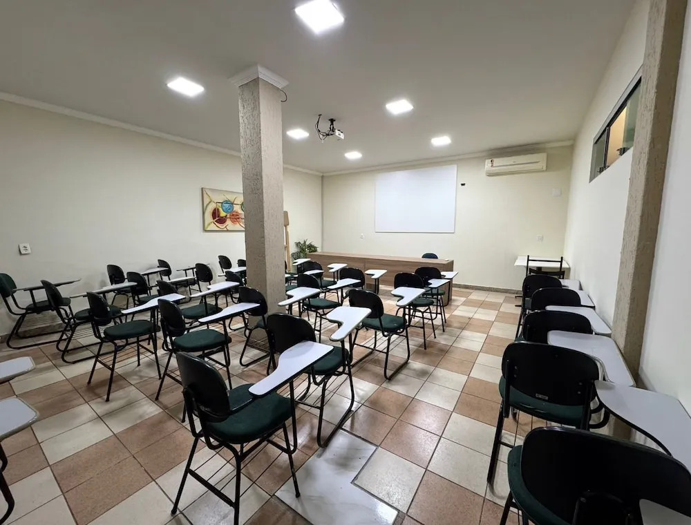 Domus Hotel Veneza - Ipatinga