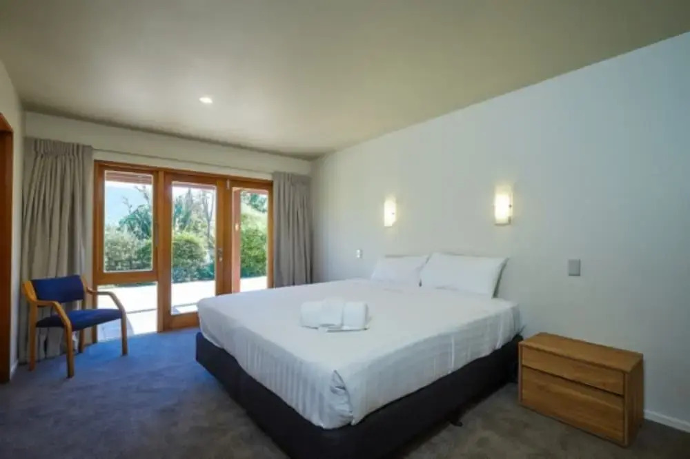 Middle Creek House