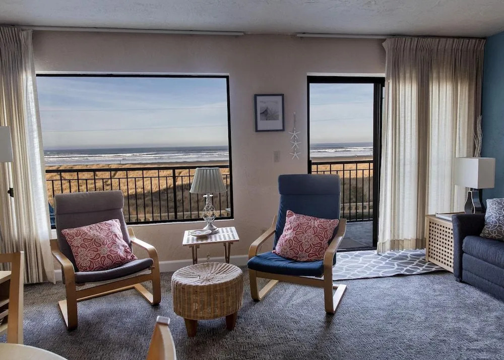 Seaside Beach Club 203