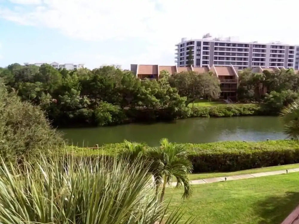 Cove II 431F 2 Bedroom Condo By Midnight Cove II