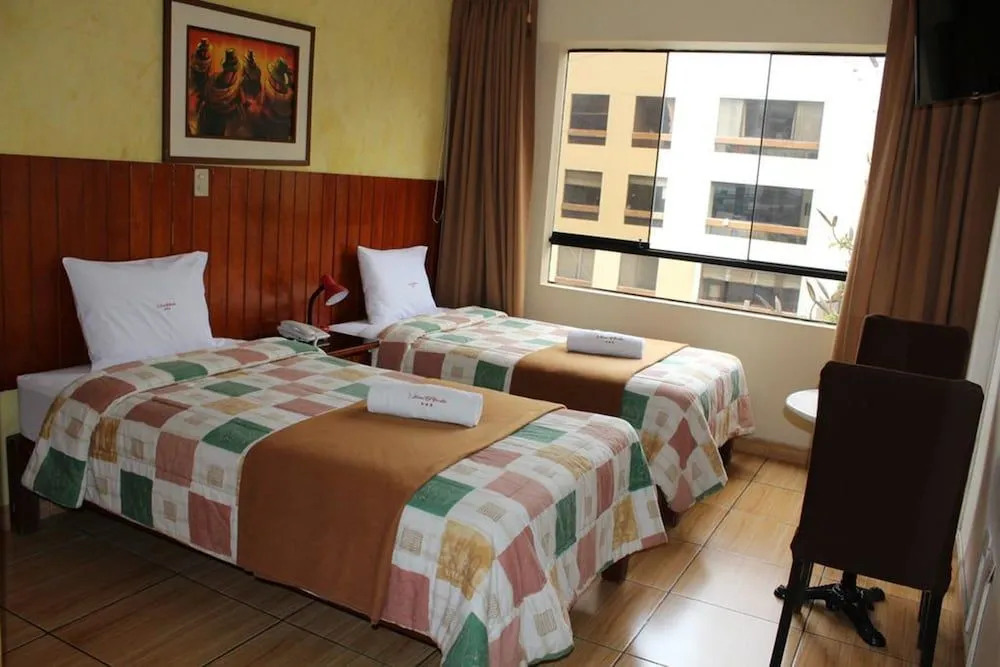 Hotel El Farolito