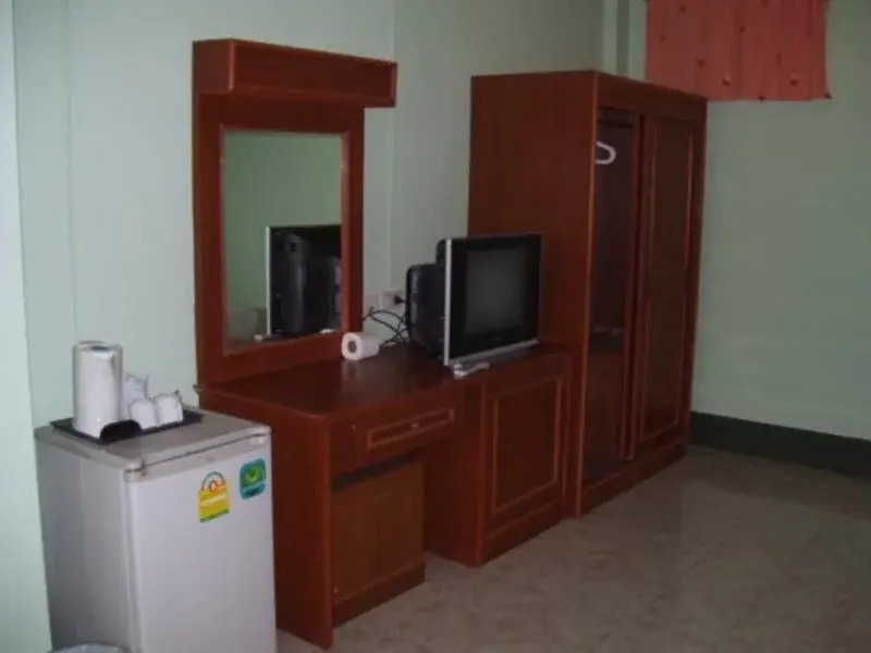 SS Emerald Suite