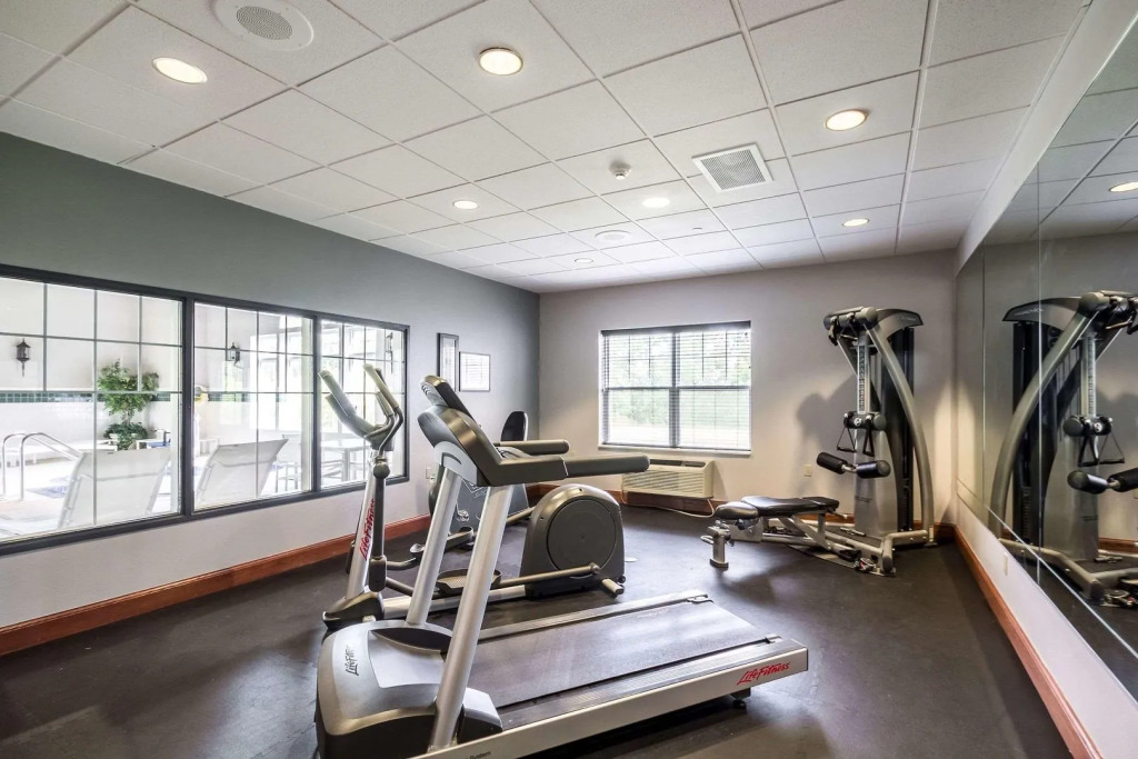 Country Inn & Suites by Radisson, Fond du Lac, WI