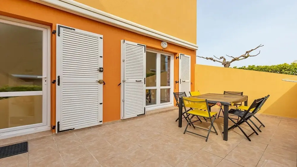 Stylish Stay by the Sea
