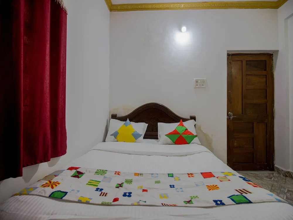 OYO 14233 Home Seaside 2BHK Calangute Beach