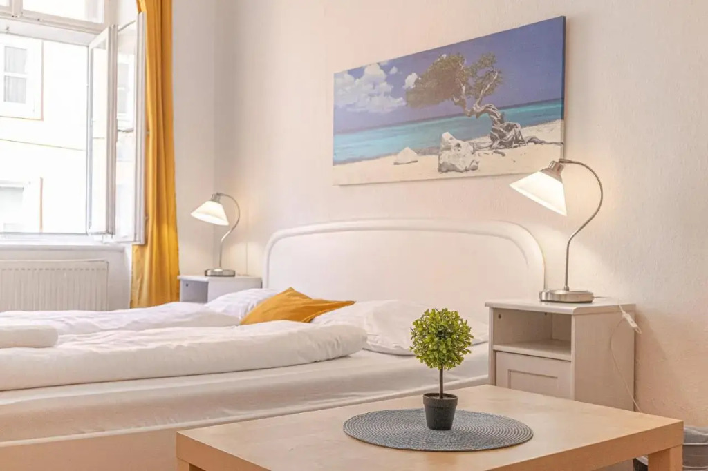 Peerles 2BR Apt. Perfectly Situated&Well Connected