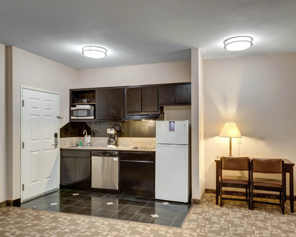 Suburban Extended Stay LaPlace