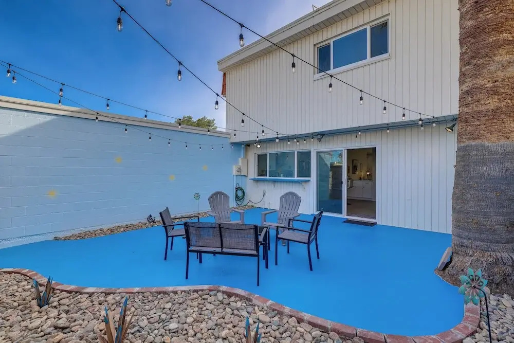 2 Mi to Old Town! Dog-friendly Condo w/ Pool