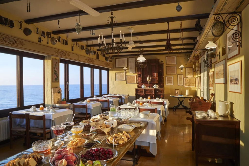 Doma Hotel