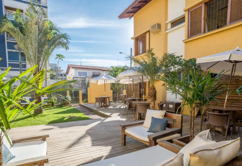 Anga Jurere Apart Hotel