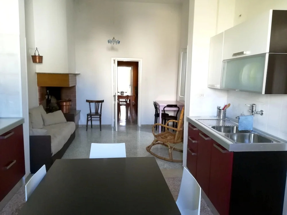 Apartment With one Bedroom in Matino, With Terrace and Wifi - 12 km Fr