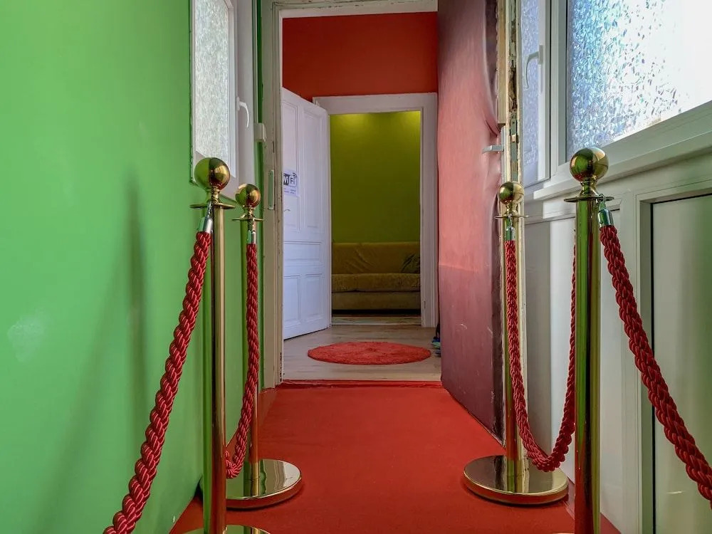 Fanaa Apartment