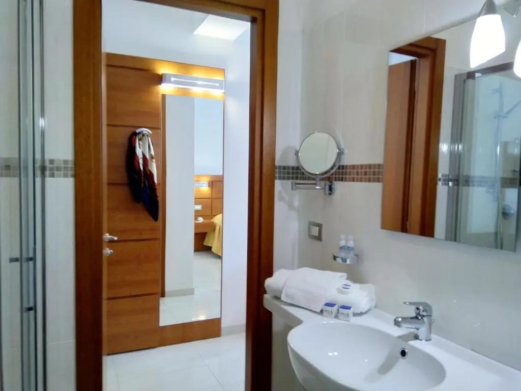 Villaggio Turistico La Mantinera - Hotel