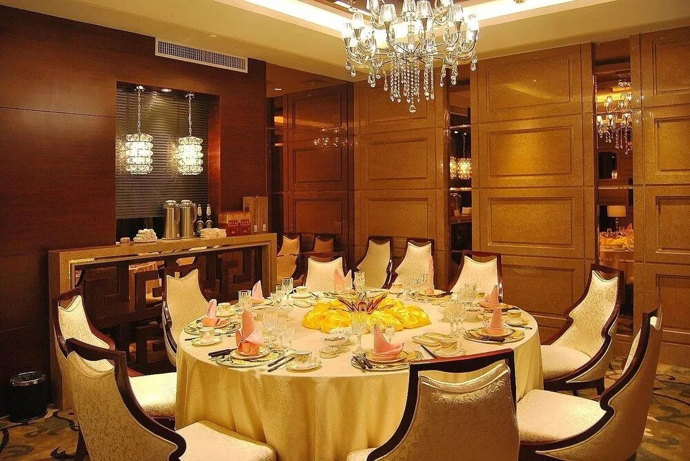 Shandong Yizheng Hotel