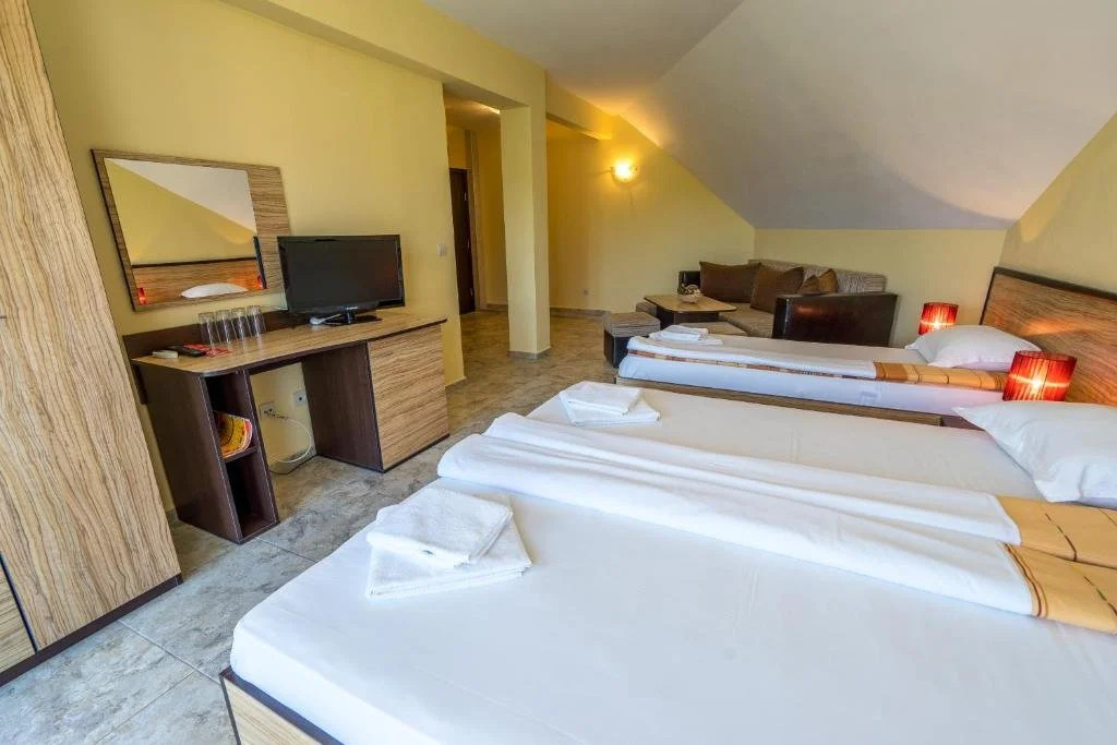 Hotel Luxor