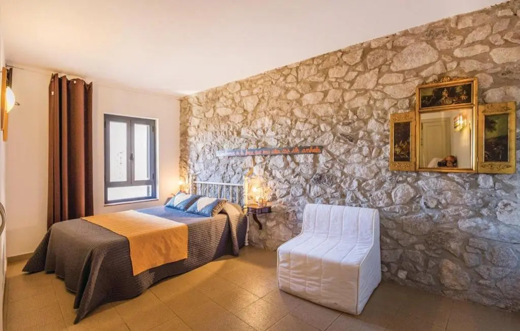 Can Salva amb Jacuzzi privat