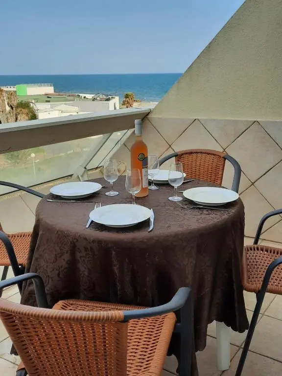 Cap d' Agde Naturiste Héliopolis D11