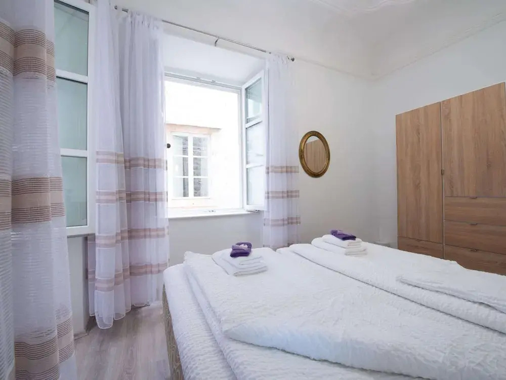 Old Town Finest - Two-bedroom Apartment - Lucarica 4 Street