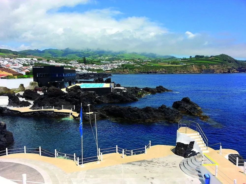 Home Azores - Lagoas Place