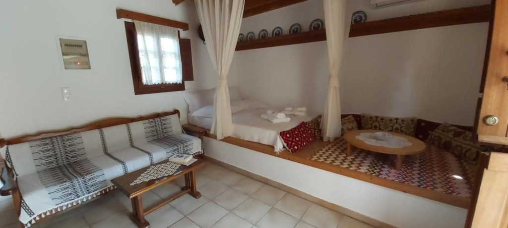 Traditional house in Asfendiou