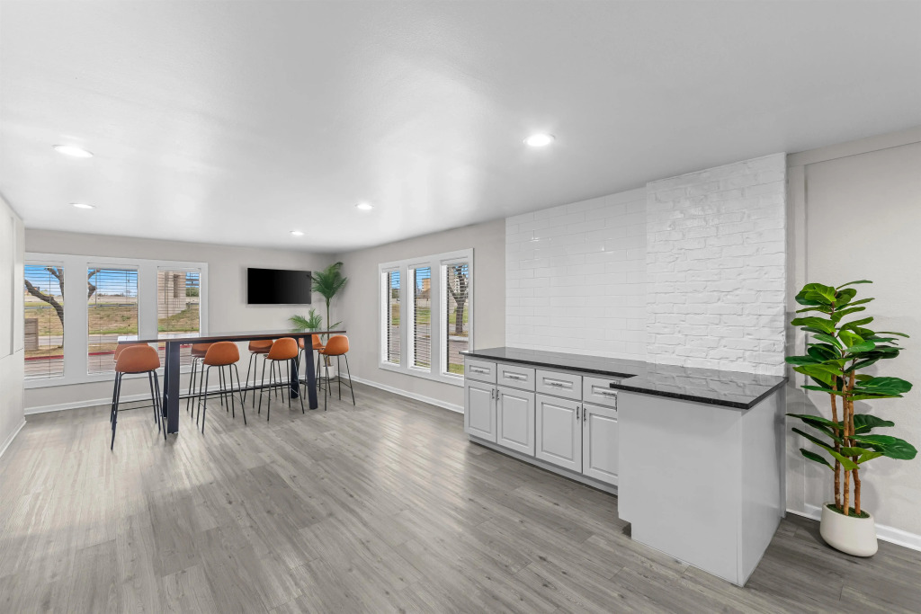 Americas Best Value Inn Austin