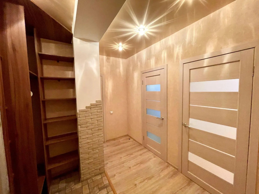 Home Hotel (Хоум Отель) на Сибиряков-Гвардейцев