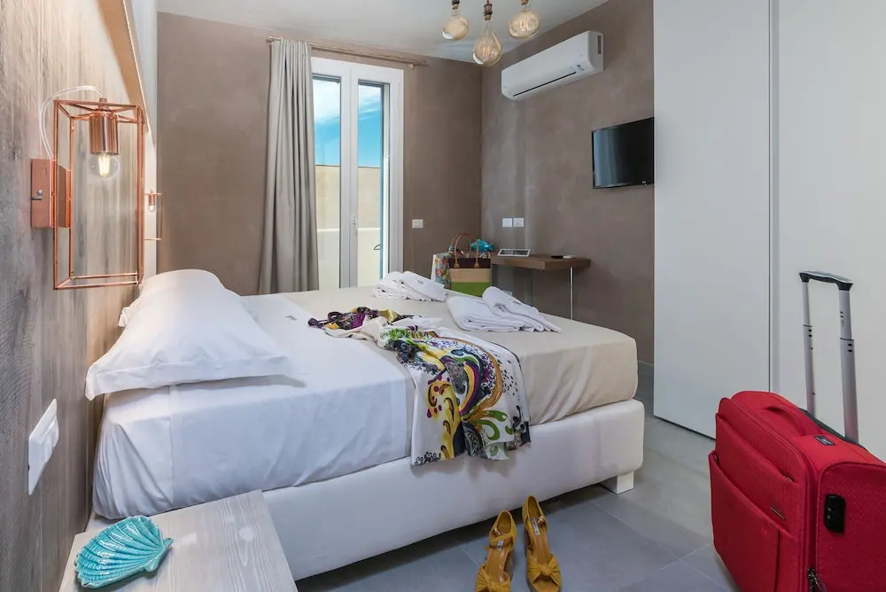 Isule Rooms & Breakfast