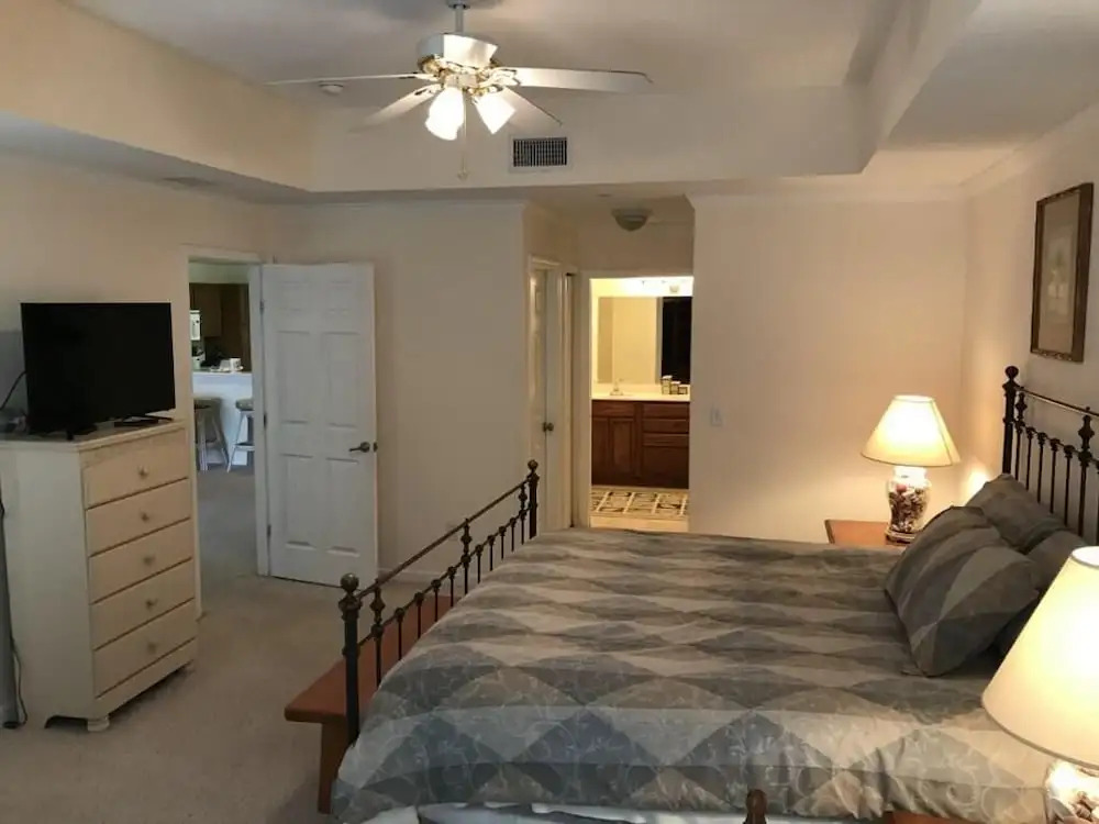 S Of Ocean Gate 308 2 Bedroom Condo