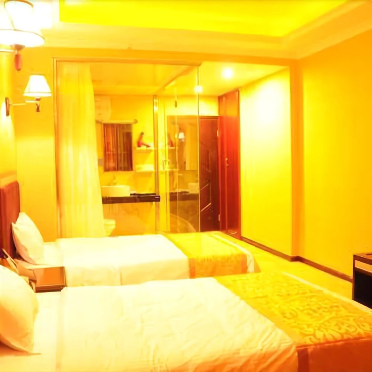Wenxian Longjiang Hotel