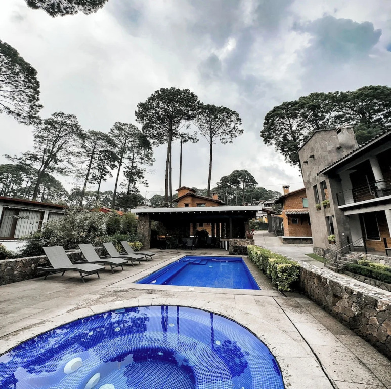 Hotel Roca y Cantera