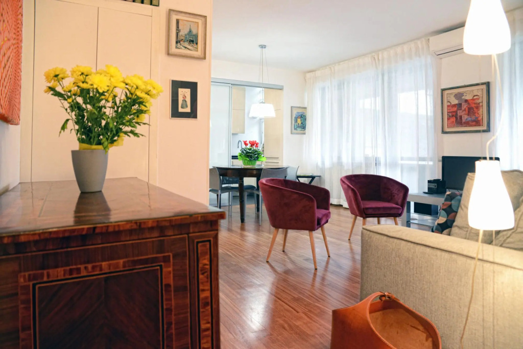 CO-C933-5GIO61A2 - Art Family Apartment