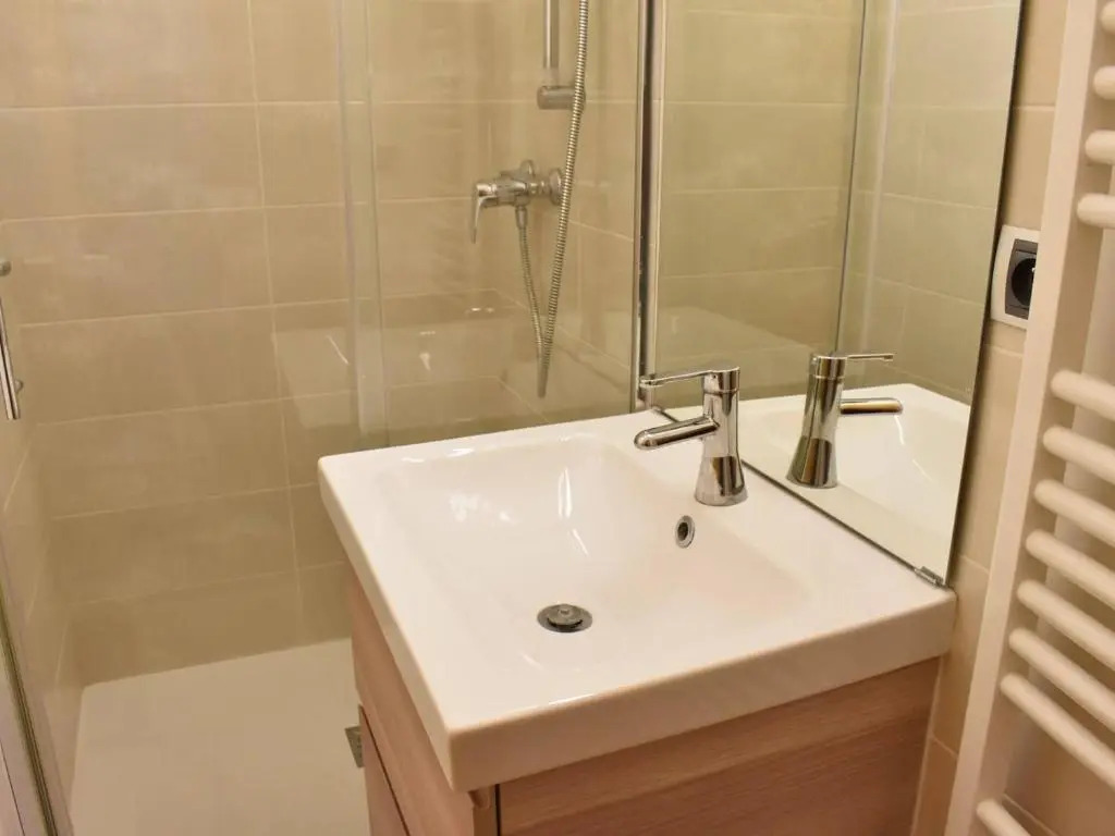 Appartement Méribel, 2 pièces, 6 personnes - FR-1-180-66
