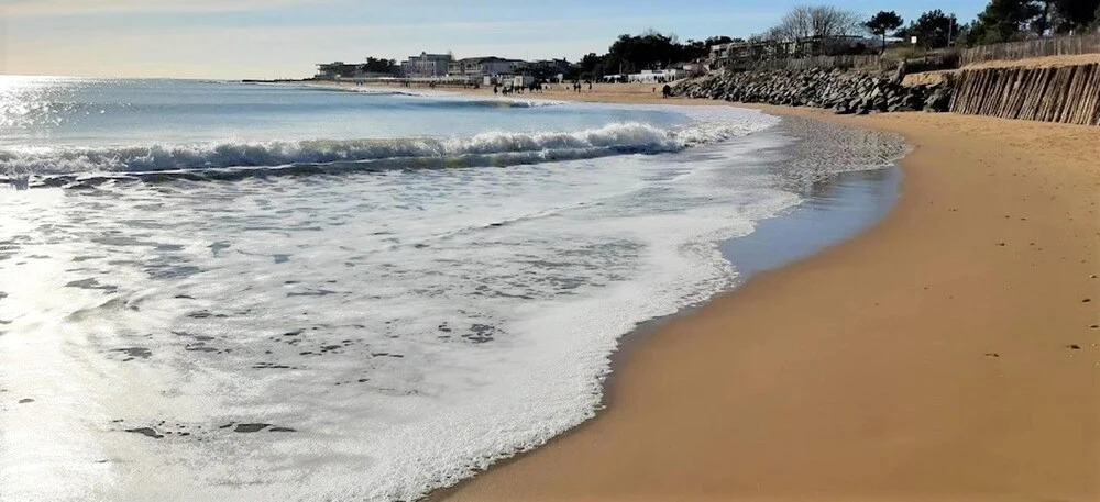 House With 4 Bedrooms in La Tranche-sur-mer, With Wonderful City View, Enclosed Garden and Wifi - 500 m From the Beach