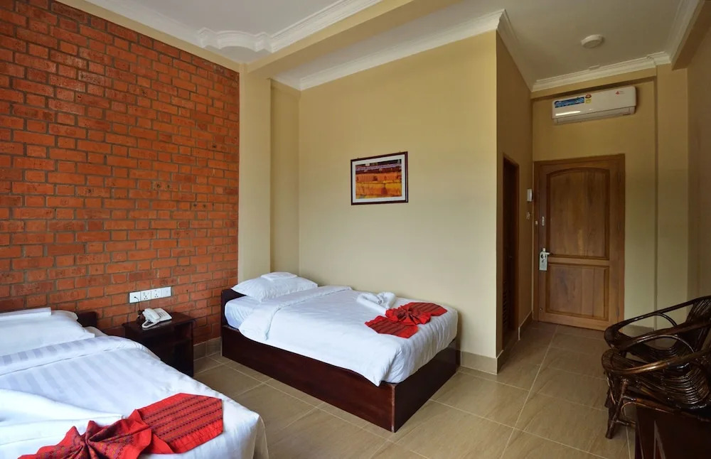 The Pegu Lodge