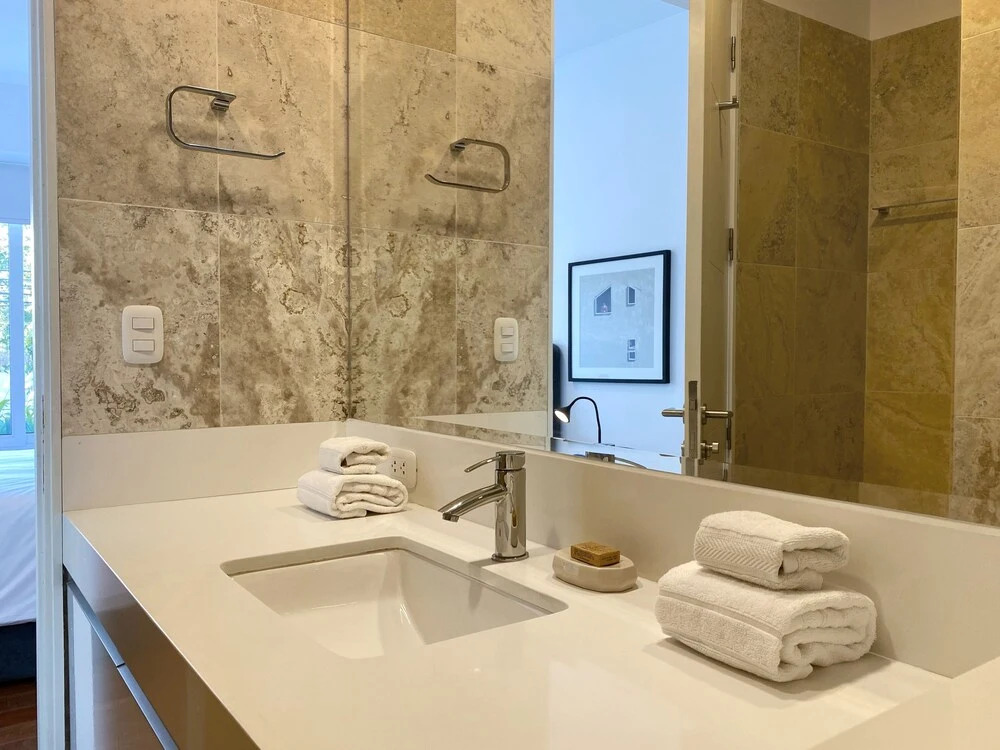 High Ceiling 3BR in San Isidro by Wynwood-House