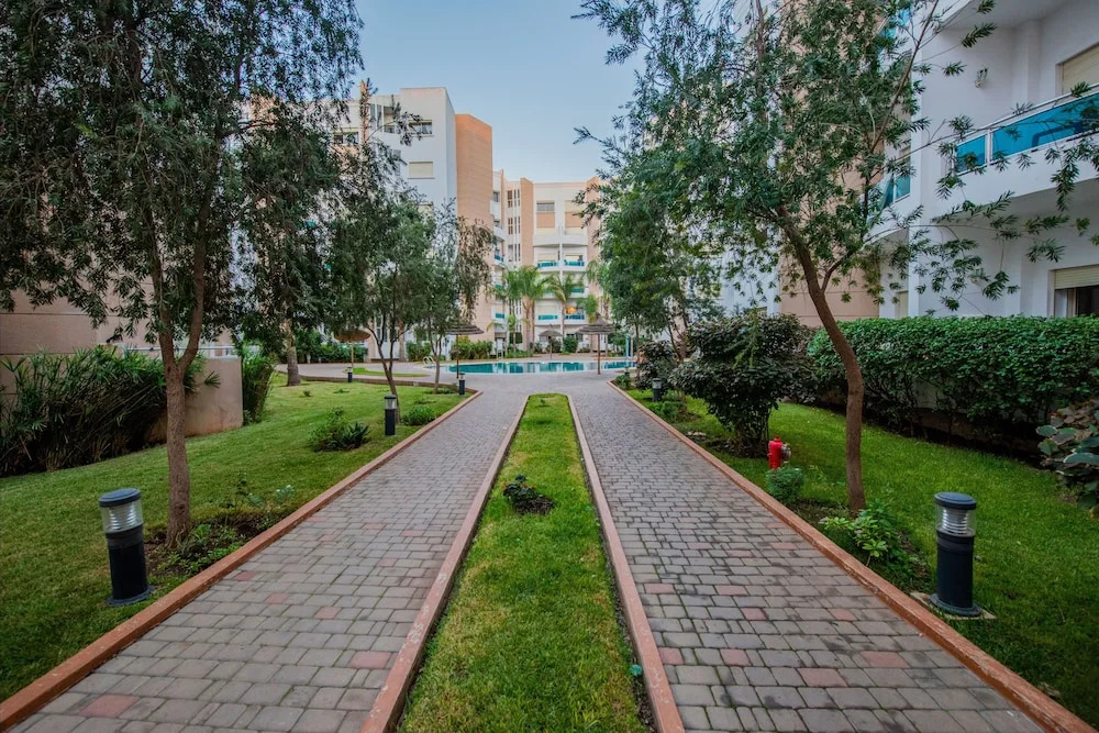Luxurious Apartment in Sidi Bou Zid With Garden View