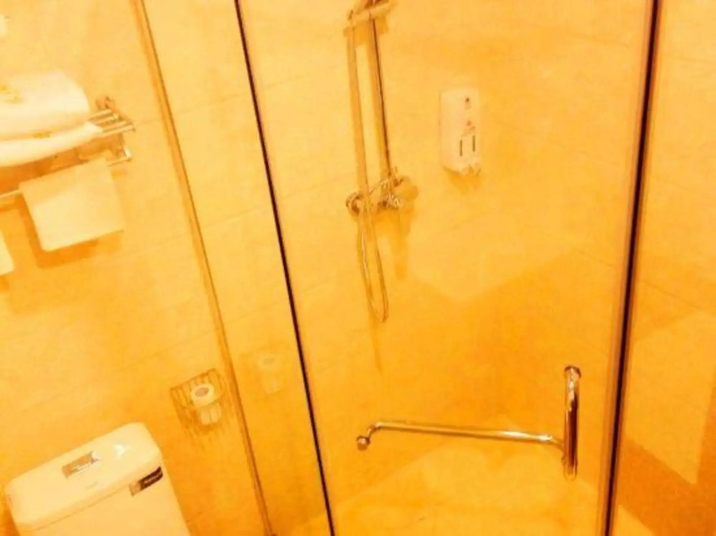 Lelonghe Hostel