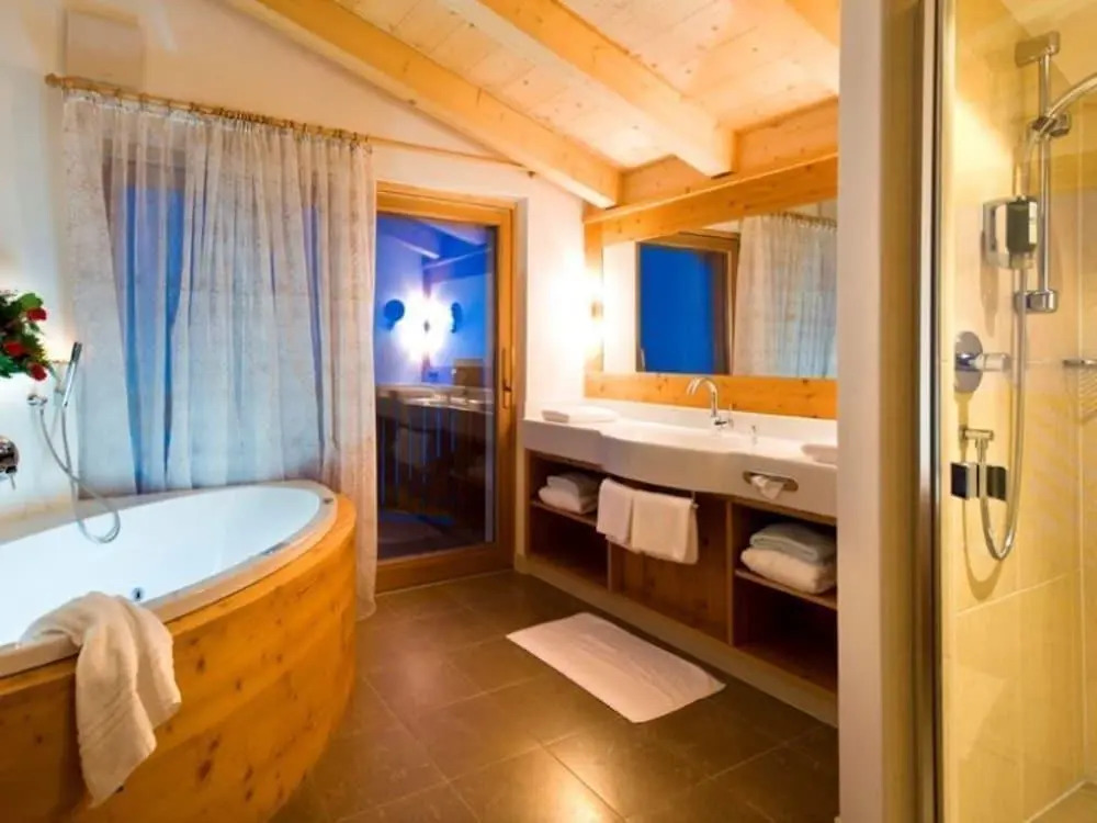 Hotel Chalet Tianes - Alpine Relax