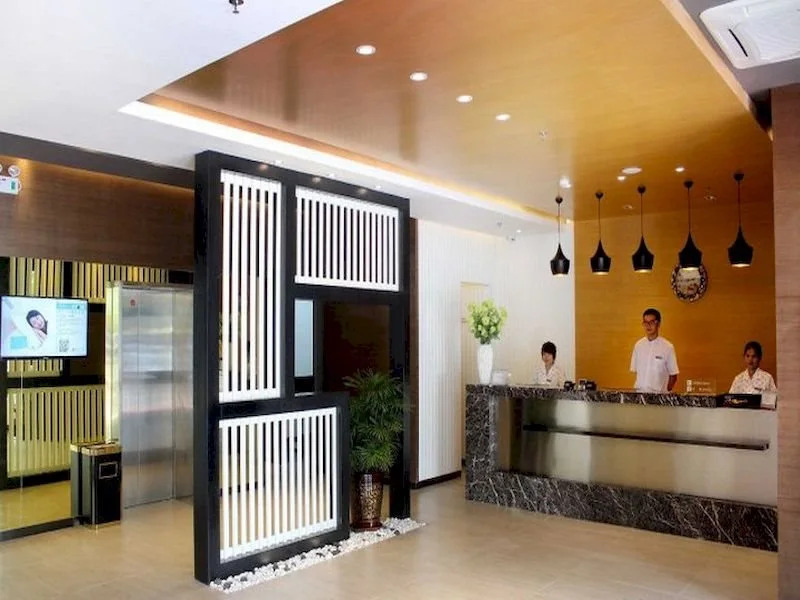 Junzilan Hotel (Haikou Shangbang Parkway City Wangfujing Haiken Square)