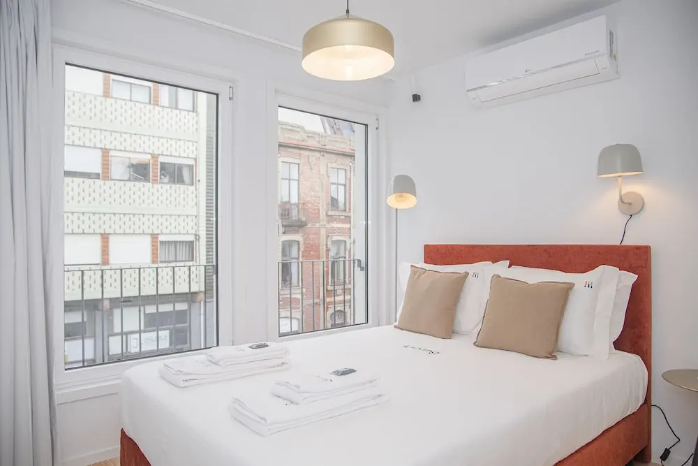 Liiiving - Modern & Glam Apartment M
