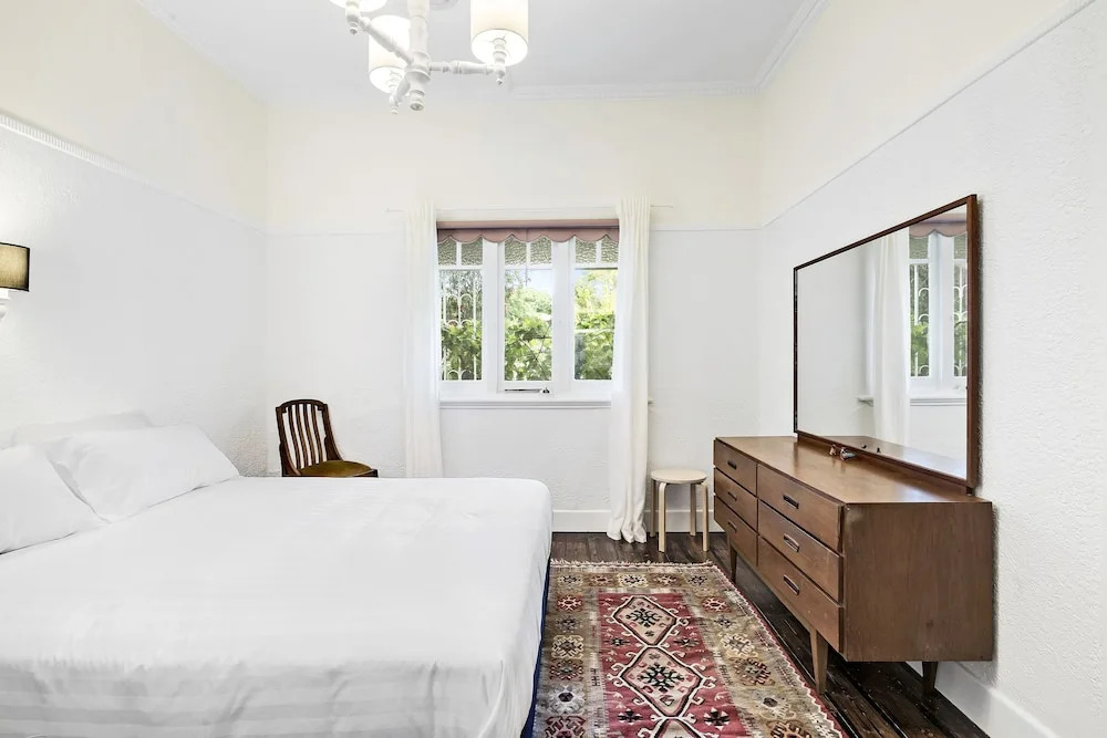 LIAM, 3BDR Northcote House