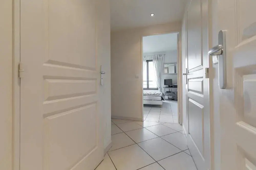 Apartment With 3 Bedrooms in Cannes, With Wonderful City View, Furnished Terrace and Wifi - 200 m From the Beach